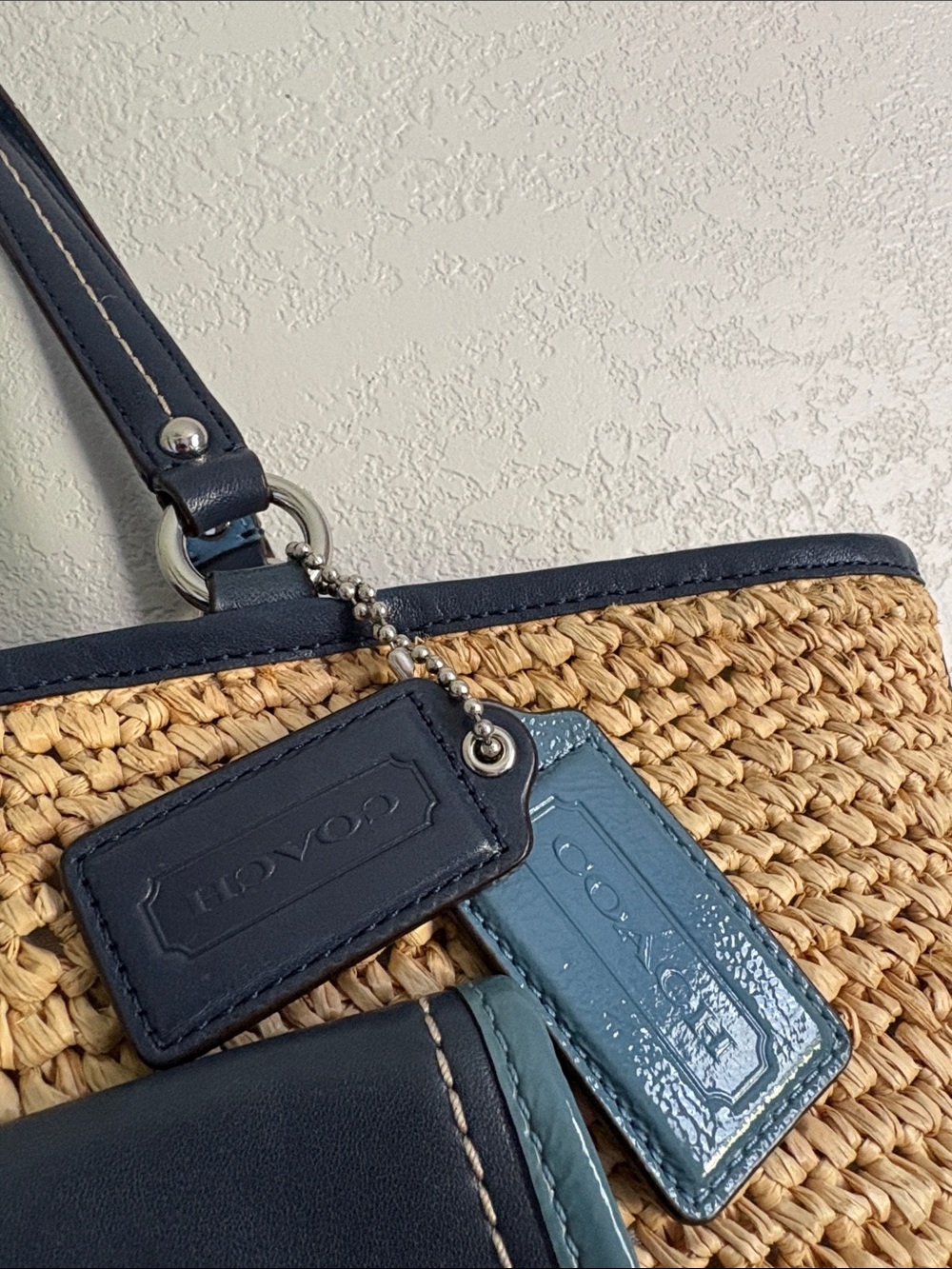 Coach Legacy Raffia natural/navy Straw leather pocket tote bag - Picture 2 of 15